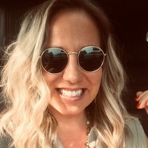 Meet your Posher, Nm